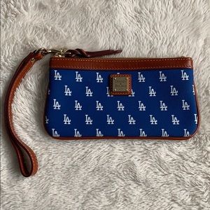 Dooney & Bourke